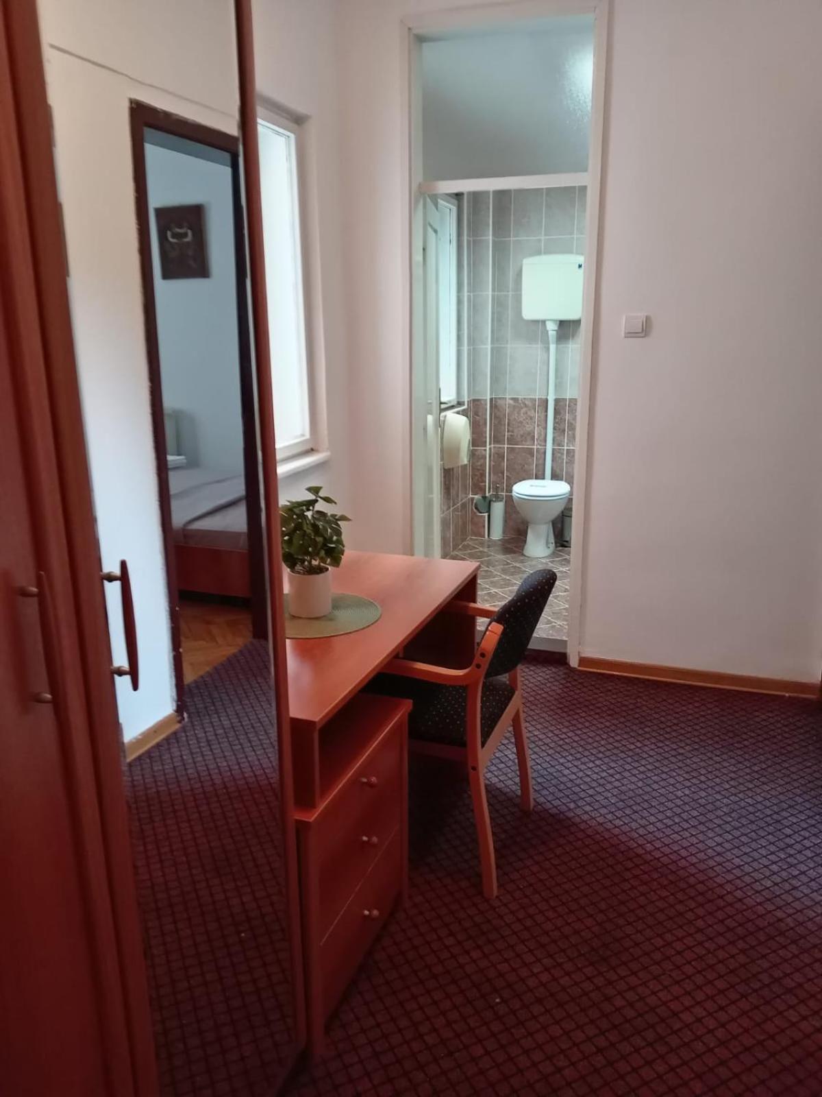 Hotel Vlasina - Vlasinsko Jezero Vlasina Rid Exteriör bild
